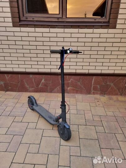 Самокат взрослый электрический бу