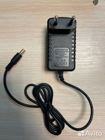 Блок питания 12V модель XT121