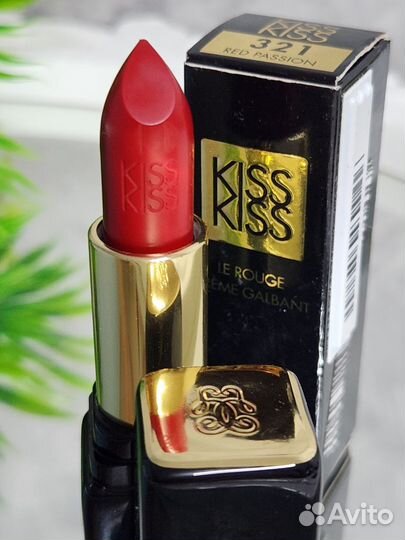 Guerlain помада 321