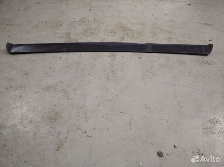 Спойлер крышки багажника Mercedes W126 Coupe