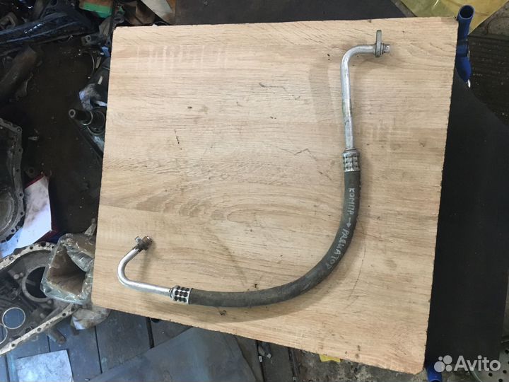 Трубка кондиционера 7700428859 симбол клио