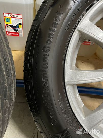 Continental ContiPremiumContact 5 225/60 R17