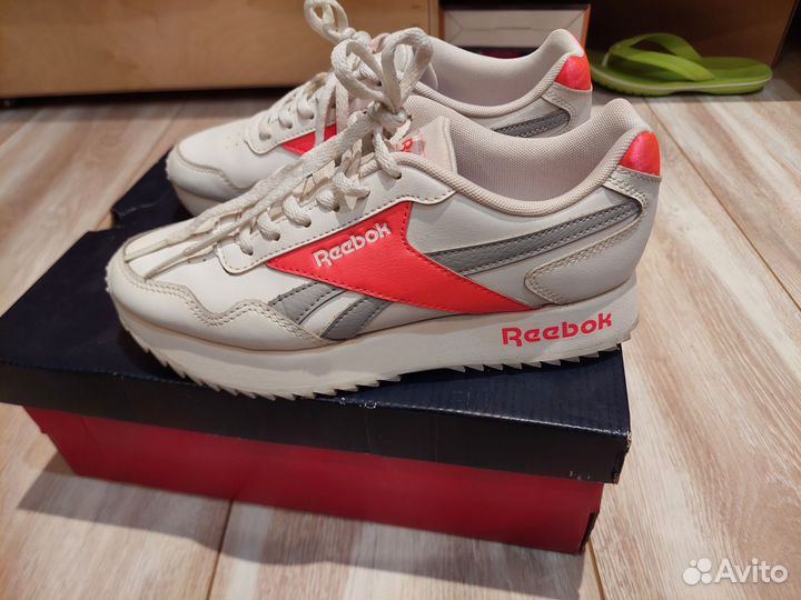 Кроссовки 36