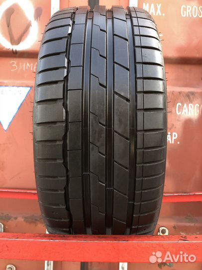 Hankook Ventus S1 Evo 3 K127 225/35 R19 88Y