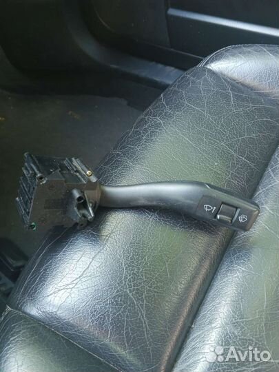 Подрулевой переключатель дворников audi а4