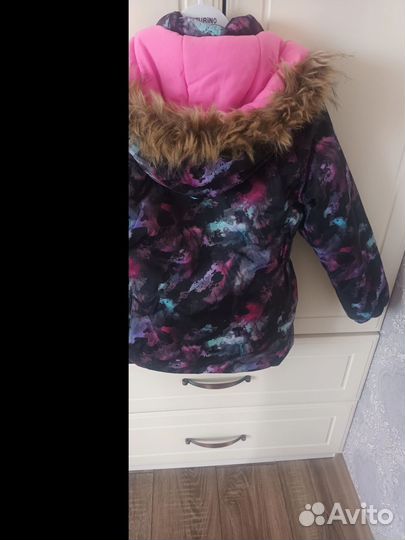 Куртка зимняя и шапка для девочки