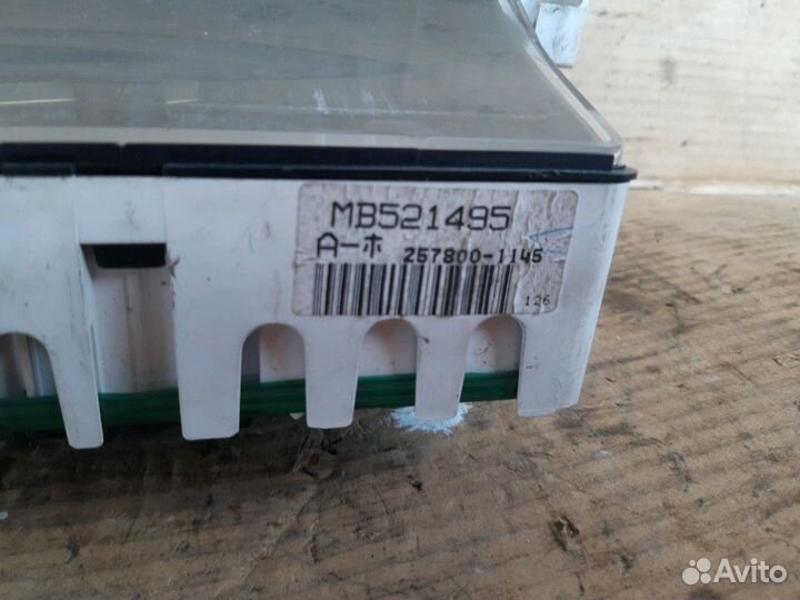 Панель приборов Митцубиси Галант Е3