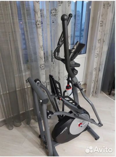 Эллиптический тренажер