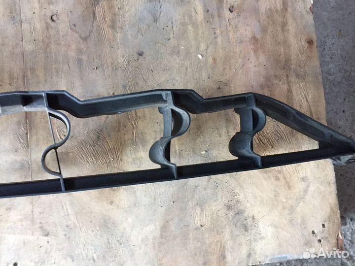 Bmw e70 e71 правый кронштейн крепление крыла