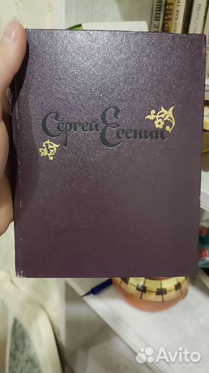 Книги, очень много