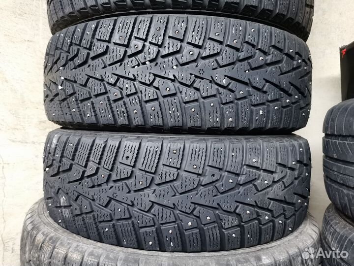 Maxxis NP3 Arctic Trekker 205/60 R16