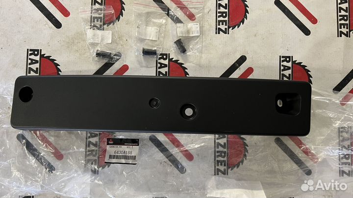 Номерной подиум Mitsubishi lancer Evo 10 новый