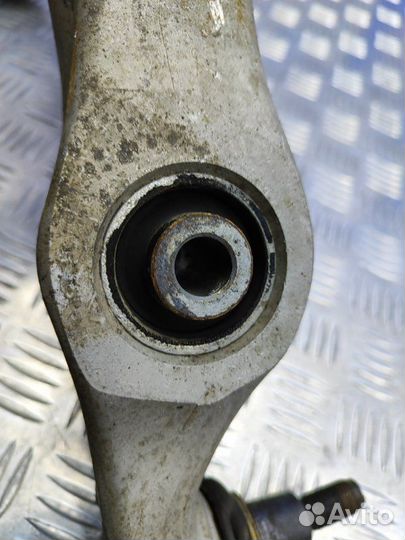 Рычаг передний правый Volkswagen Touareg 3.6 BHK