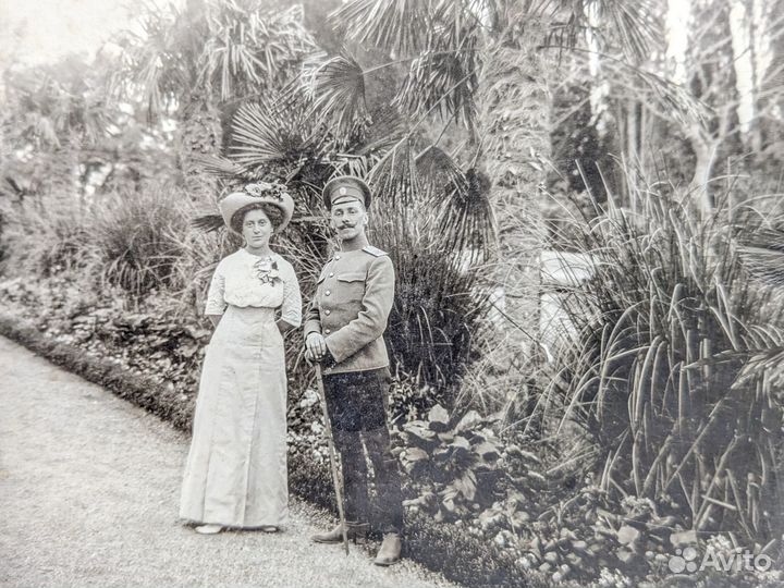 Антикварное фото офицер с женой Ялта фото Смирнов