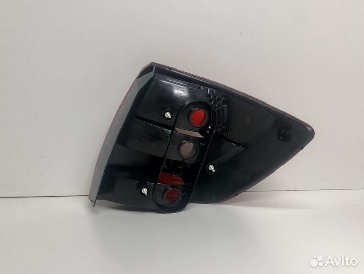 Фонарь задний левый LADA Granta 2190 2011-2015