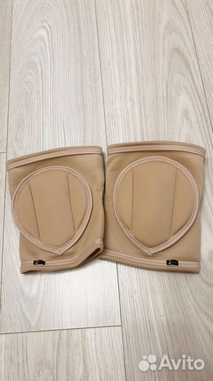 Наколенники бежевые и черные