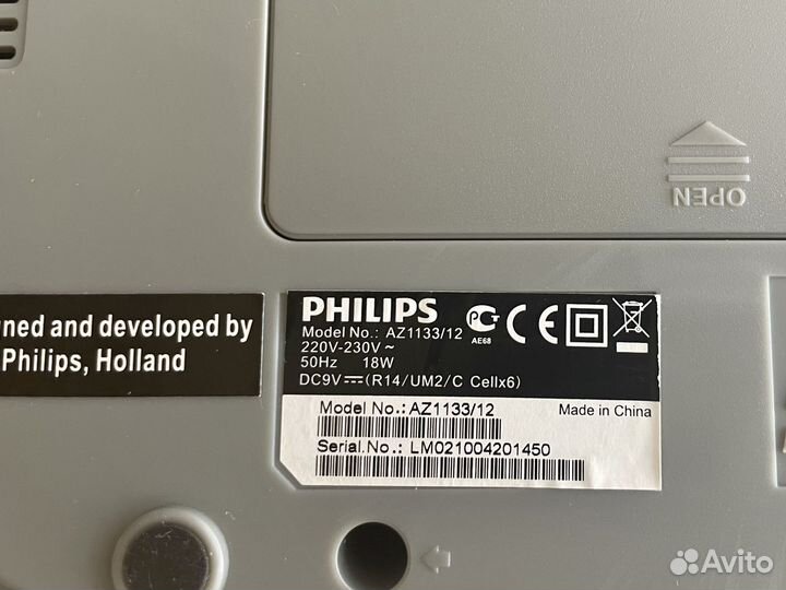 Магнитола philips AZ 1133/12 на запчасти