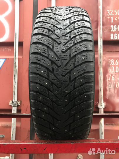 Nokian Tyres Hakkapeliitta 8 SUV 215/65 R16