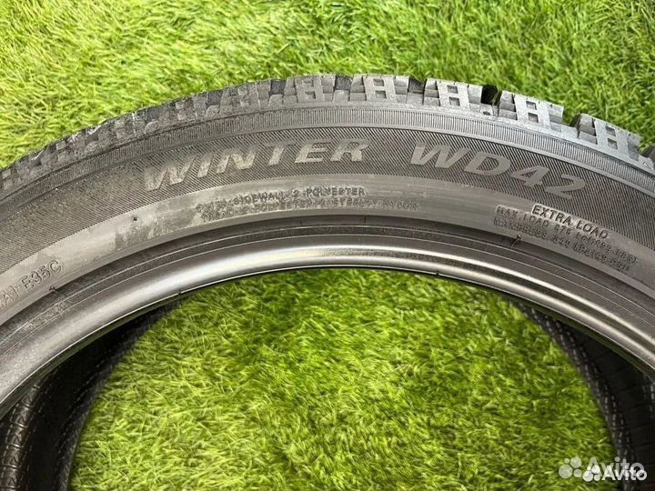 Delinte WD42 225/60 R17 103T