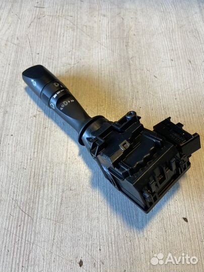 Переключатель дворников Toyota Corolla 180 1ZR-FE