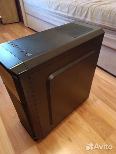 Корпус для пк Aerocool aero-300 black