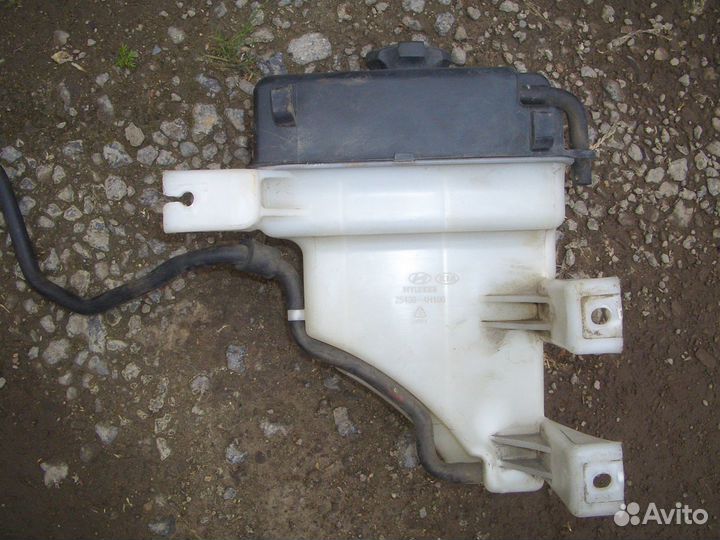 Бачок расширительный Хёндэ Старекс Н1 с07