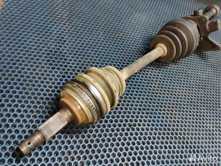 Привод правый toyota vista v40