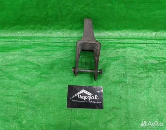 Кронштейн опоры двигателя задний Caliber/Compass