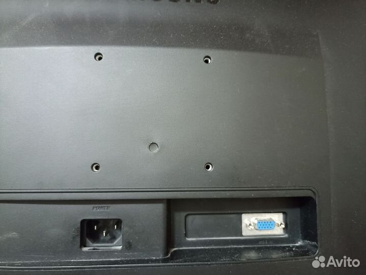 Монитор Samsung 22 дюйма