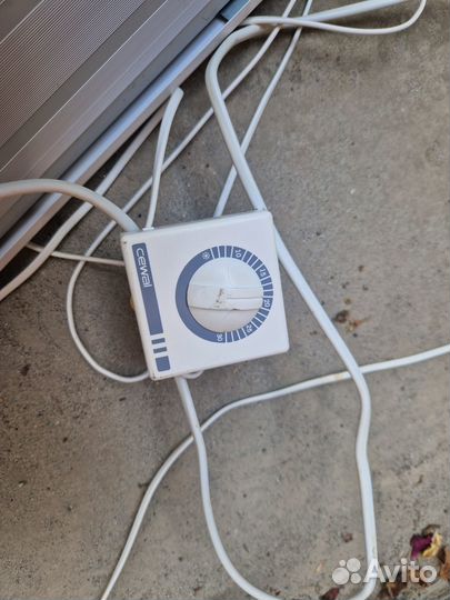 Потолочный инфракрасный обогреватель Timberk 700Вт