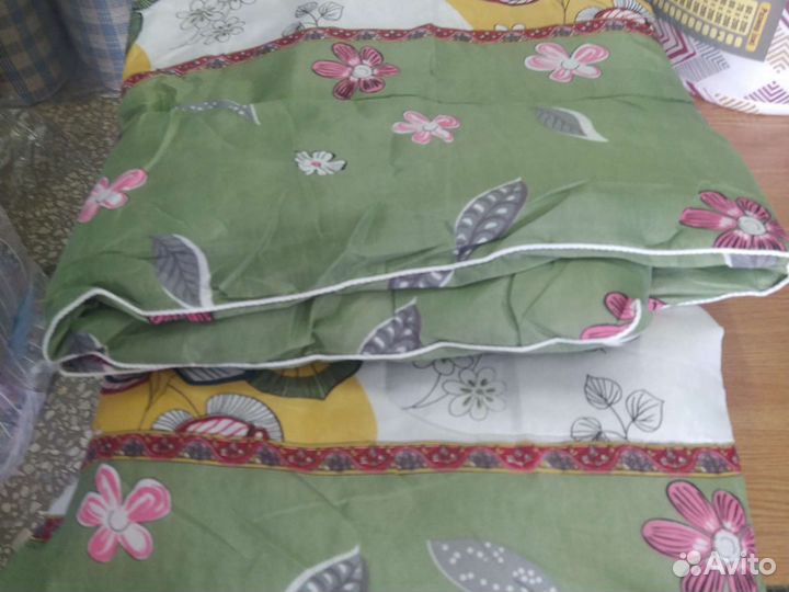 Одеяло 1.5 спальное