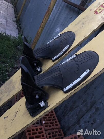 Водные лыжи