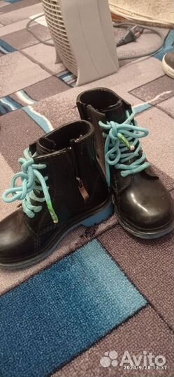 Ботинки резиновые для девочки