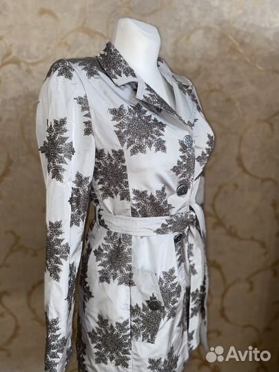 Плащ женский