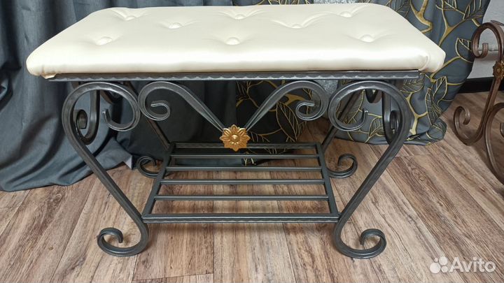 Банкетка - обувница в прихожую