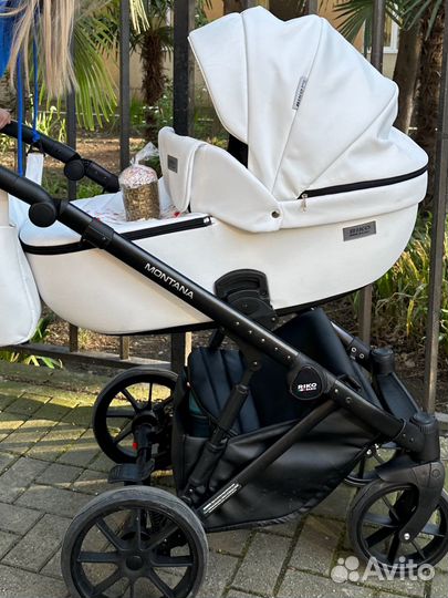 Коляска Riko Basic Montana Ecco 3 в 1