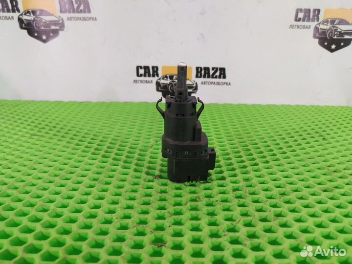 Датчик включения стопсигнала