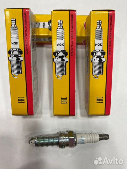 Комплект свечей зажигания NGK 1578 - 4 шт