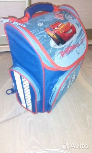 Портфель с ортопедической спинкой