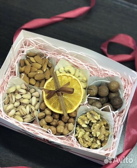 Подарки на 8 марта