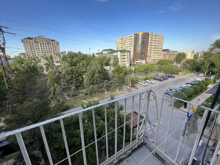 1-к. квартира, 30 м², 4/5 эт.