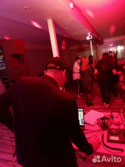 Диджей на мероприятия