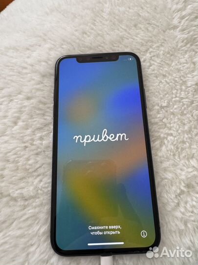 iPhone X, 256 ГБ