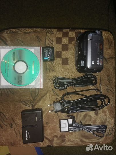 Видеокамера Panasonic SDR-H40