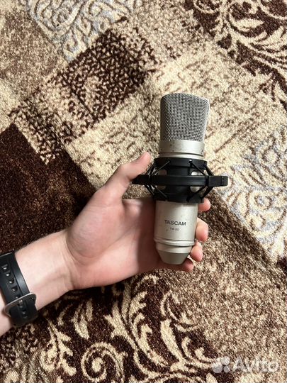 Микрофон tascam tm-80 с пауком и попфильтром