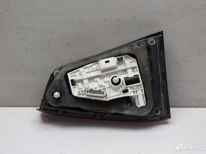 Фонарь задний лев. VW Jetta (98170)