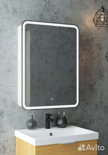 Зеркальный шкаф в ванную с подсветкой