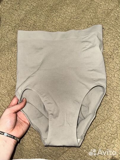 Спорт. топ, брифы belle you, oysho и тд