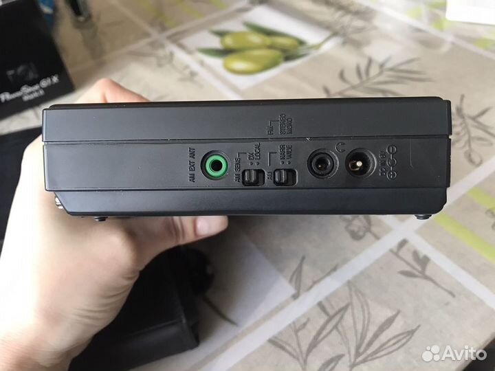 Радиоприемник hitachi KH-D850