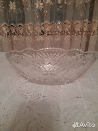 Хрустальная ваза